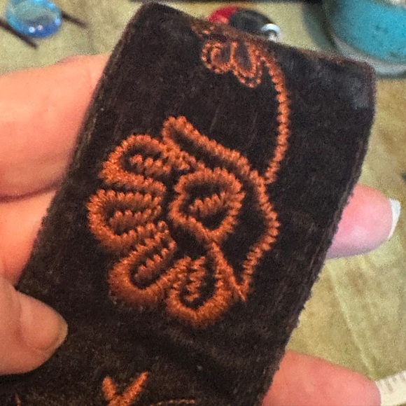 Hair Accessories - Picture 9 of 11